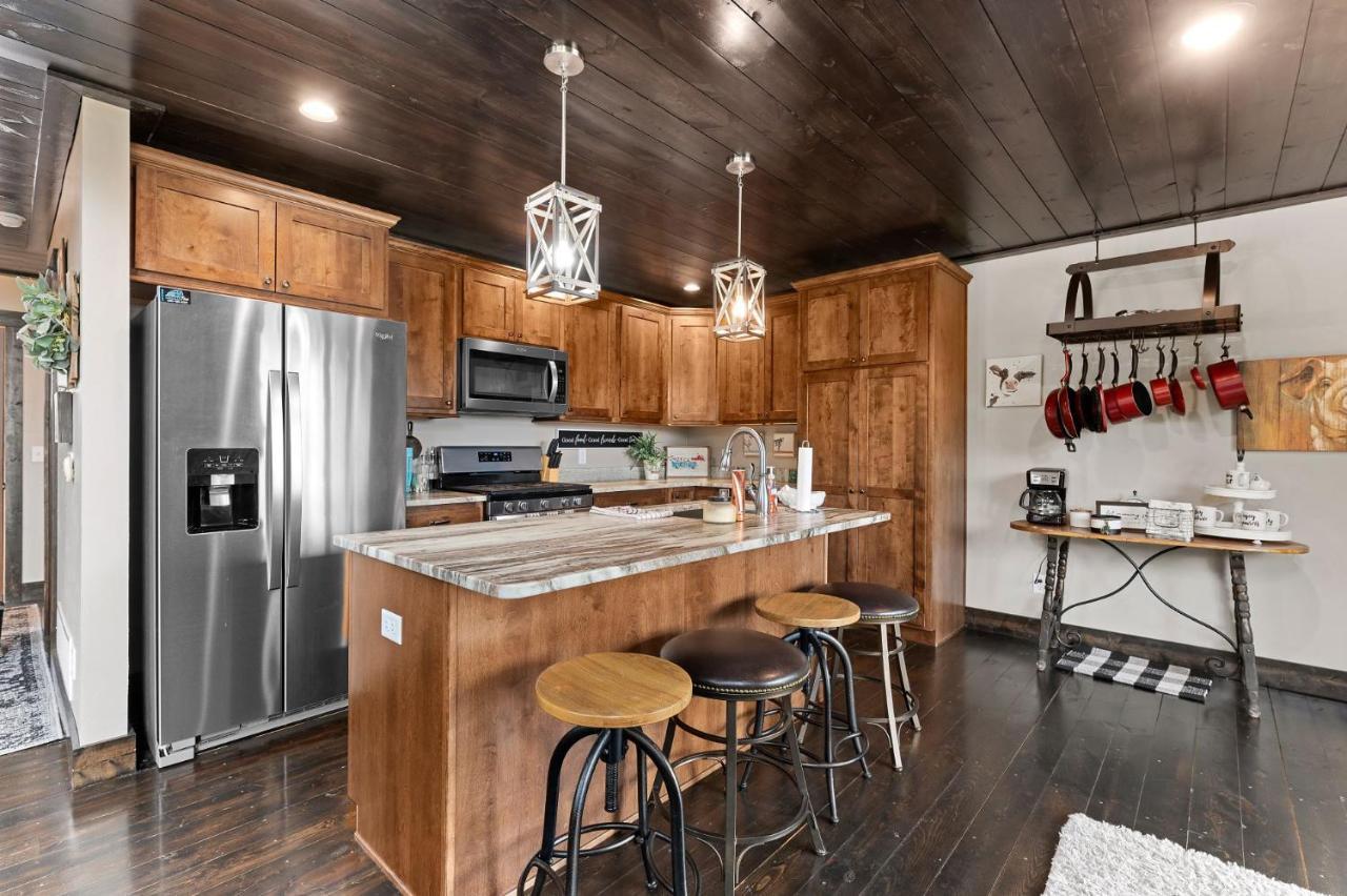 Vila Whiskey Hills At Terry Peak Lead Exteriér fotografie