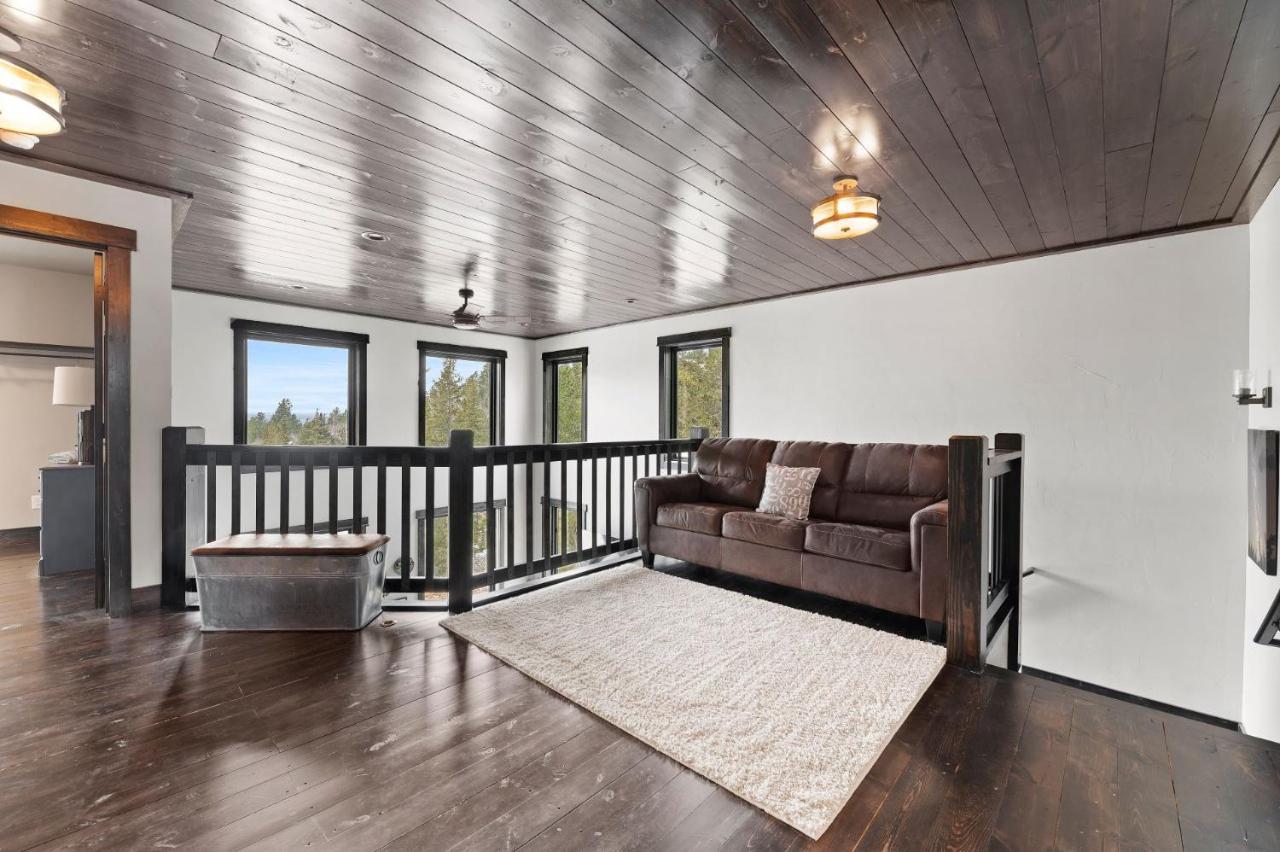 Vila Whiskey Hills At Terry Peak Lead Exteriér fotografie